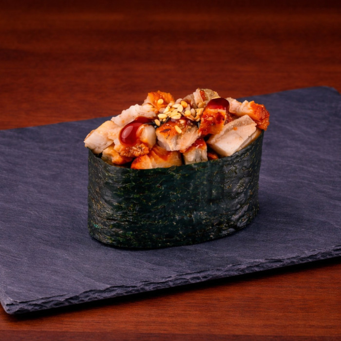Gunkan with eel